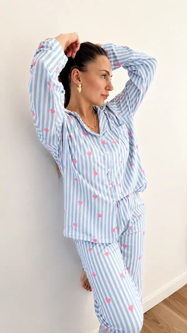 Producto - Pijama camisero rayas celestes
