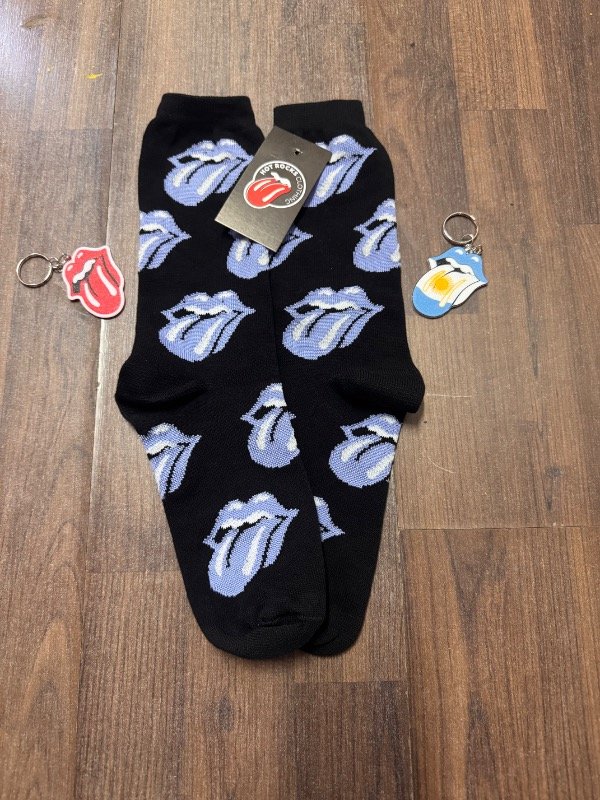 Producto - MEDIAS STONES LENGUA CELESTE