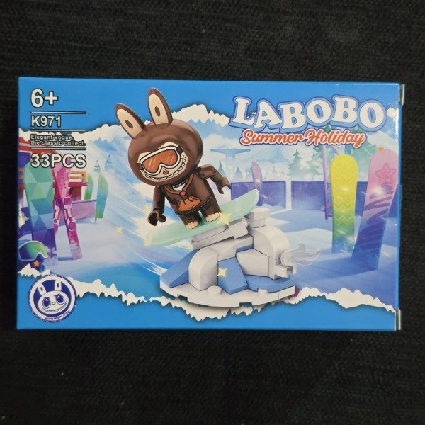 Producto - Lego: Labubu Summer Holiday (modelo 6) [chico]