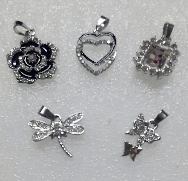 Producto - Dije 72/69-80-81-97/ 7326 DNB 7/25
