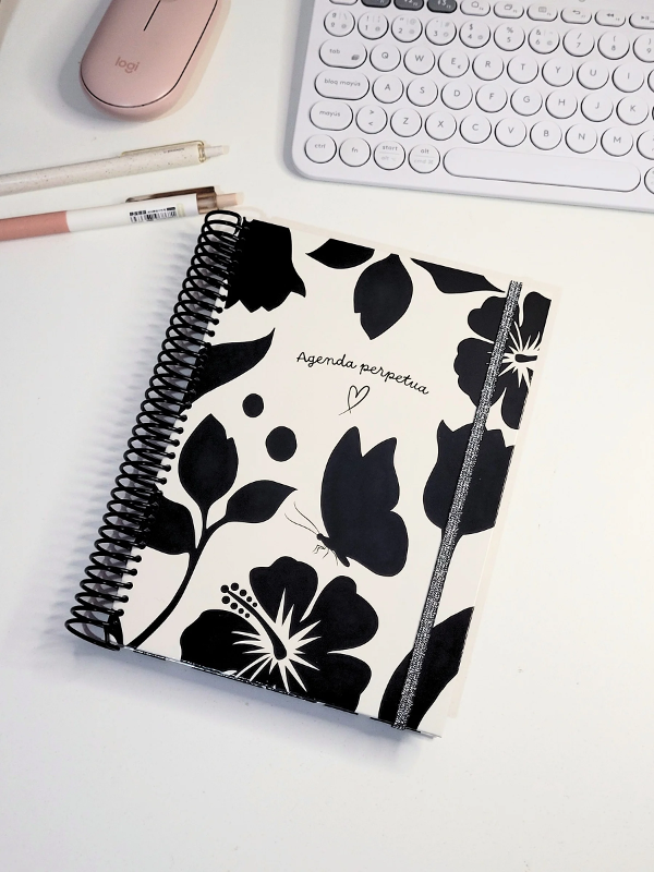 Producto - Agenda Perpetua Diaria FLORAL