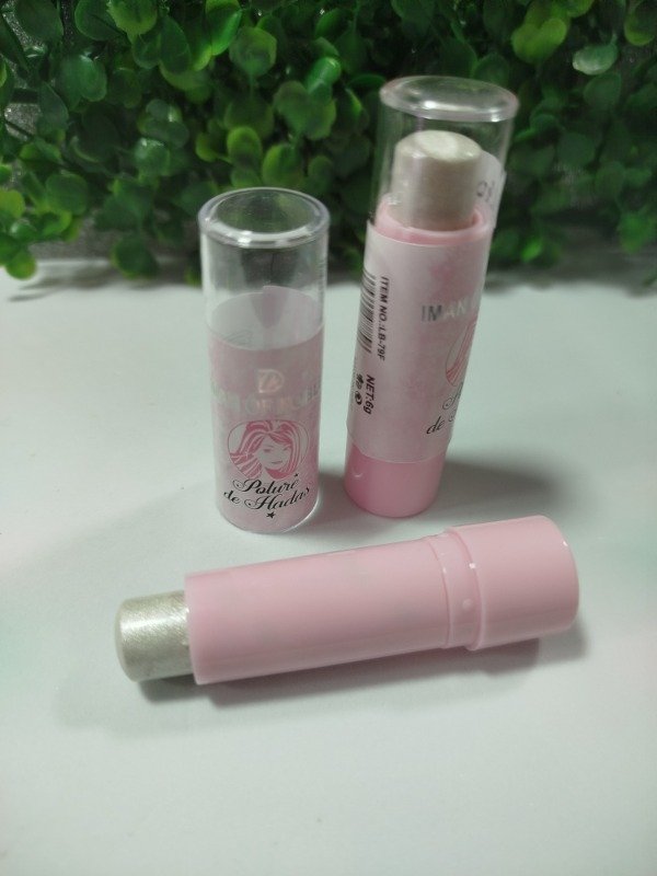 Producto - ILUMINADOR LIP STICK