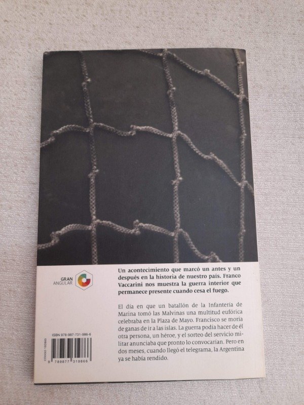 Producto - Nunca Estuve En La Guerra - Franco Vaccarini - Gran Angular - 3
