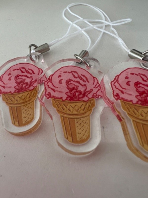 Producto - Charm Heladito