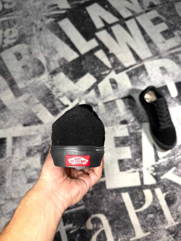 Producto - VANS Old Skool "total black" - 2