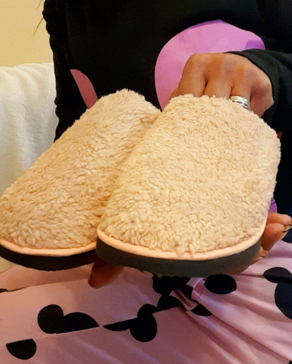 Producto - PANTUFLAS CORDERITO / Beige