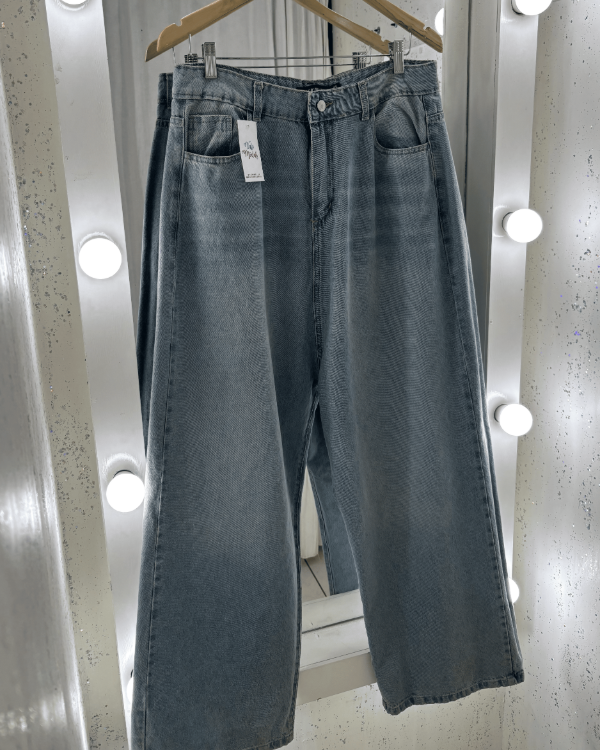 Producto - Jean Super Baggy Tiro Largo Celeste