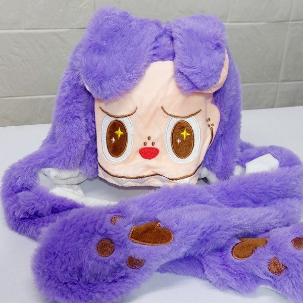 Producto - Gorro Labubu Levanta Orejas con Luces  Morado