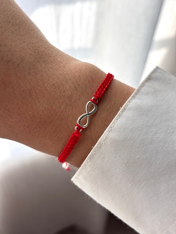 Producto - Pulsera macramé infinito roja