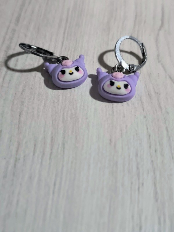 Producto - Aros kuromi lila