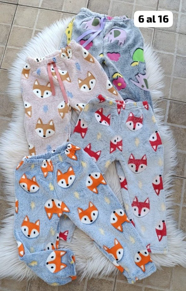 Producto - LINEA CHIKIS PIJAMA SOFT DEPORTIVO