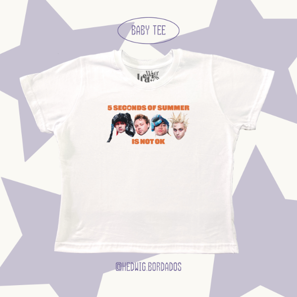 Baby tee 5sos is not ok naranja