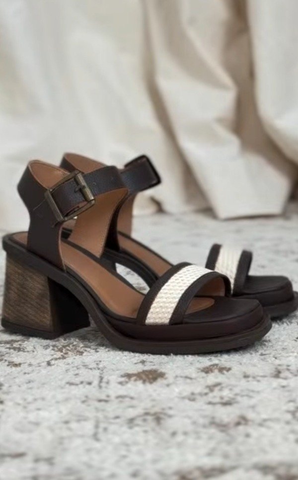 Producto - SANDALIA JUSTA CHOCOLATE