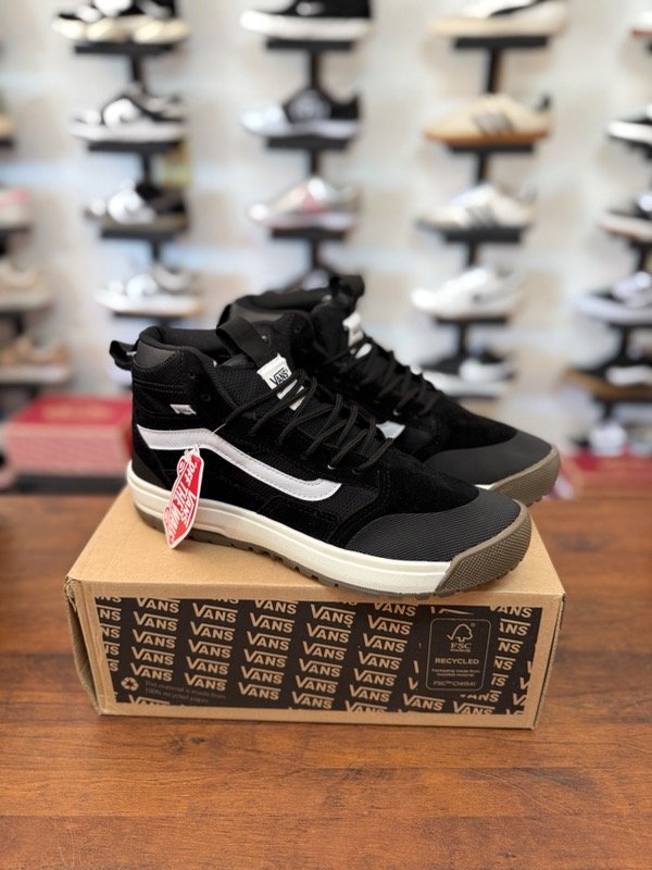 Producto - Vans ultrarange exo hi