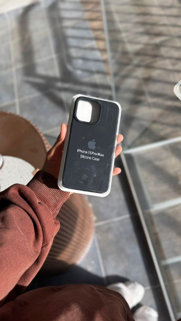 Producto - Silicone Case Black (Iphone 15 Pro Max)
