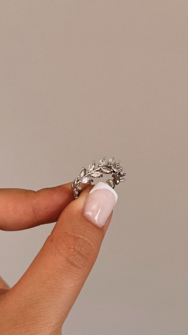 Producto - Anillo leaf plateado