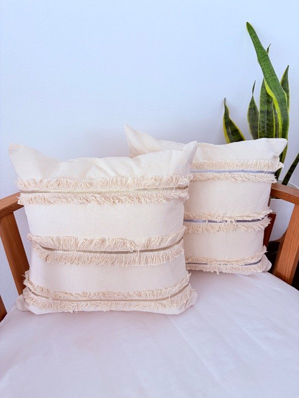 Producto - Funda de diseño 50x50 Lienzo diseño 3 líneas