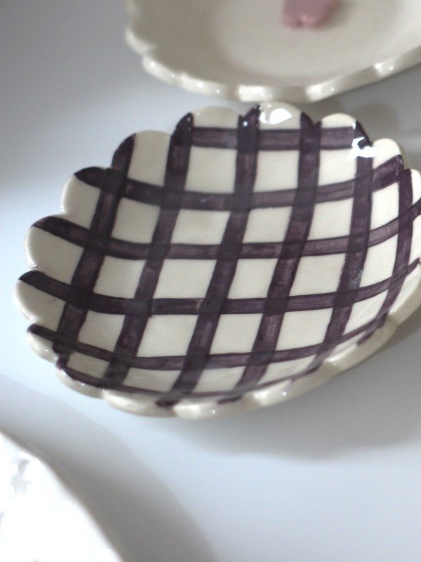 Producto - Platito de Cerámica Violeta