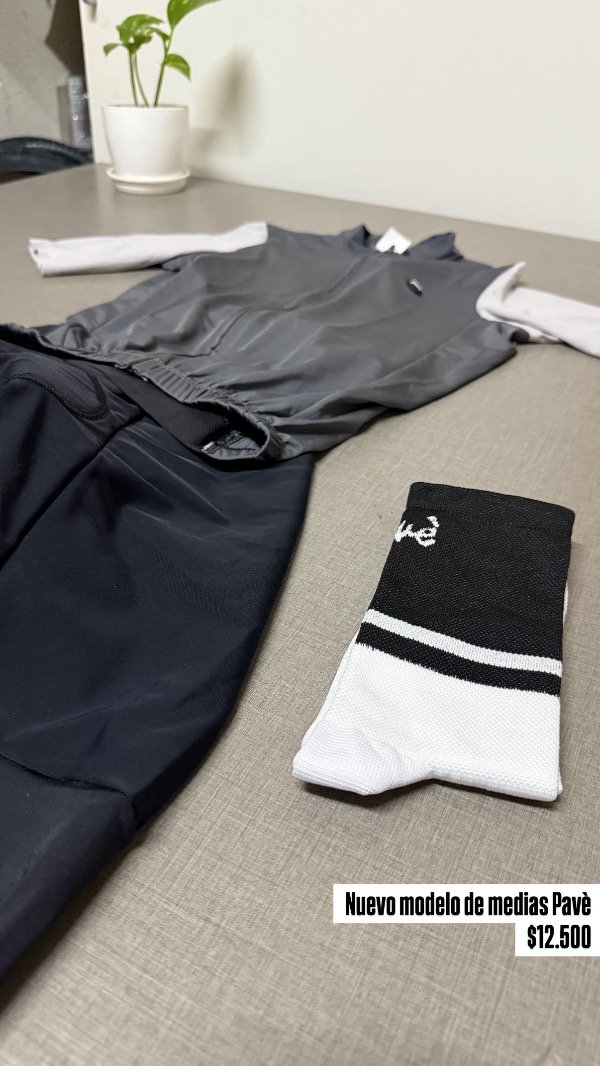 Producto - Calza membrillos y medias