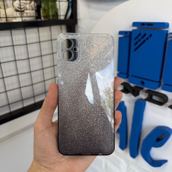 Producto - Brillosa Degrade Negra - Samsung A04E