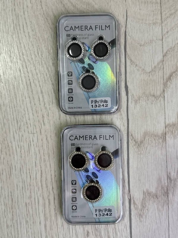 Producto - VIDRIO DE CÁMARA GLITTER PARA IPHONE 16 PRO / 16 PRO MAX