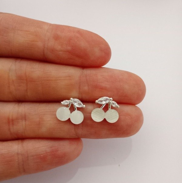 Producto - Aros Cereza White (agotado)