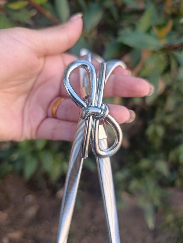 Producto - Cinto plateado moño fino