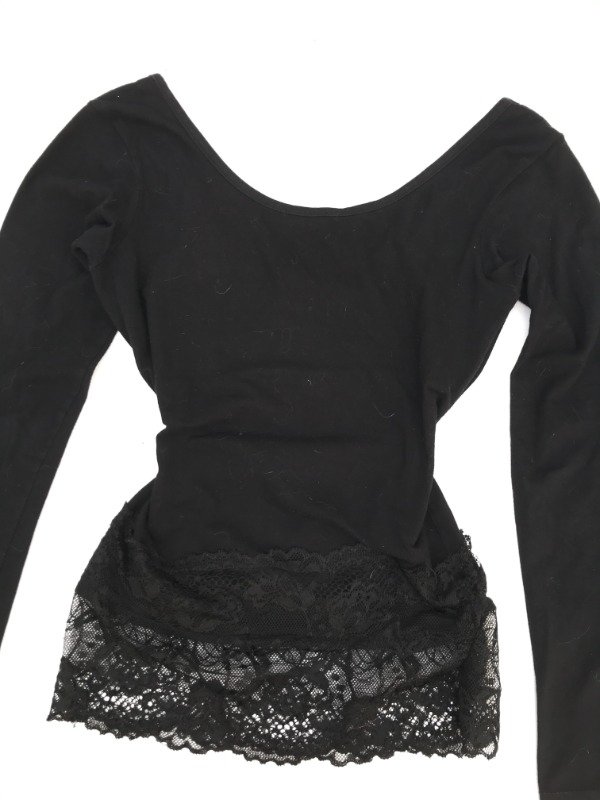 Producto - Lace longsleeve dark top - 4