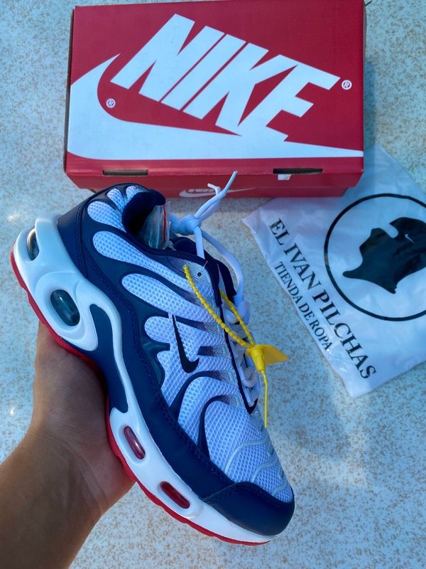 Producto - Zapatillas Nike  TN