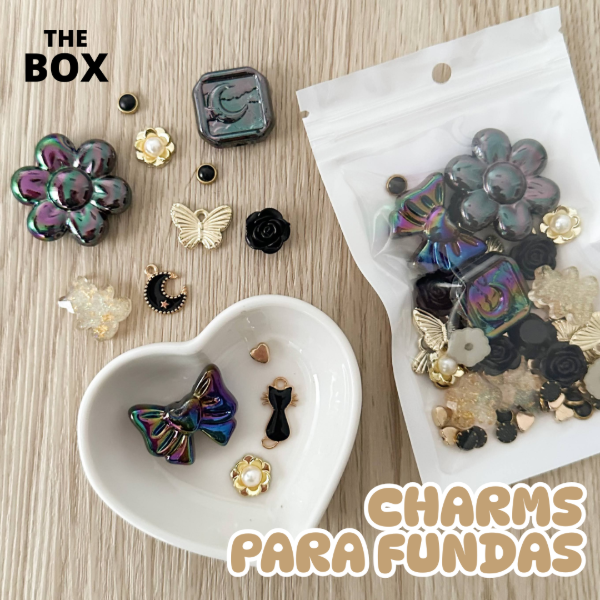 Producto - Pack de CHARMS DORADO/NEGRO