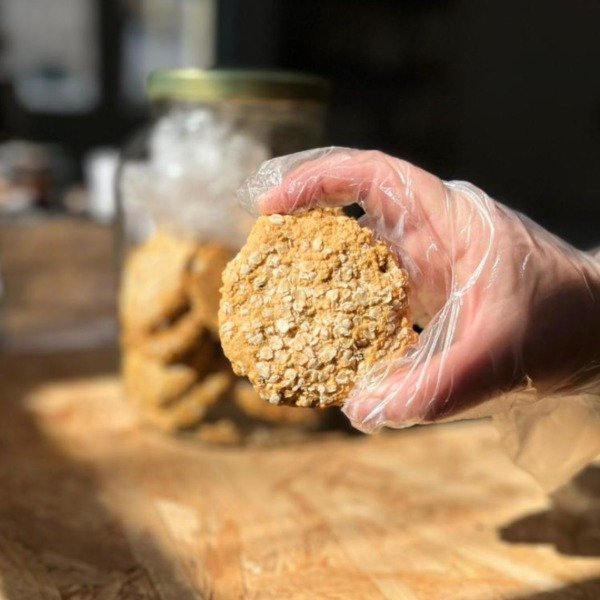 Producto - Galleta vegana de Avena, miel y chips (venta a granel)