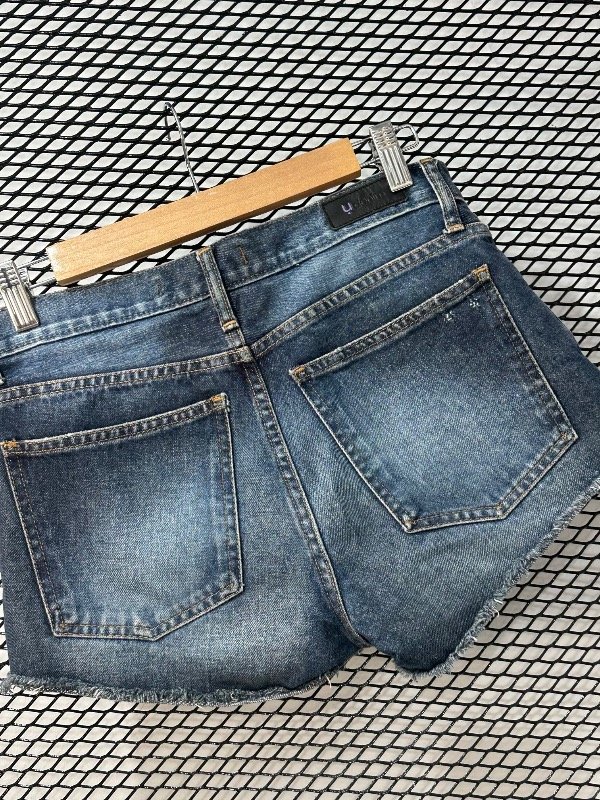 Producto - Short UMA T40/1 - 3