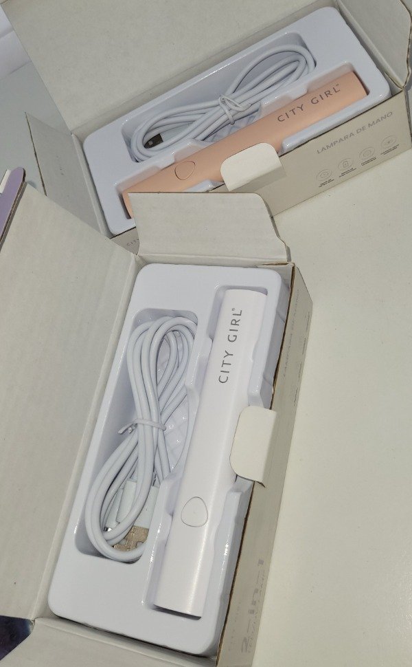 Producto - Linterna inalambrica de precurado