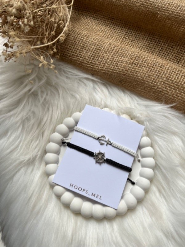 Producto - Pulseritas para compartir ancla y timón byn