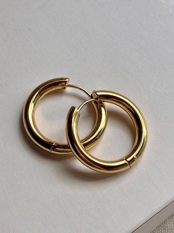 Producto - Argollas de acero Dorado