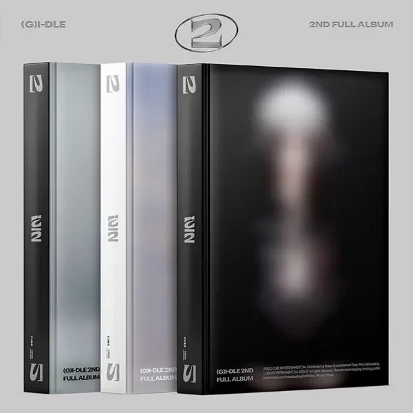Producto - I-DLE 2ND ALBUM FULL PHOTOBOOK (RANDOM VER)