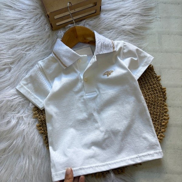 Producto - Chomba en color blanco línea niños 4 al 12 - 0