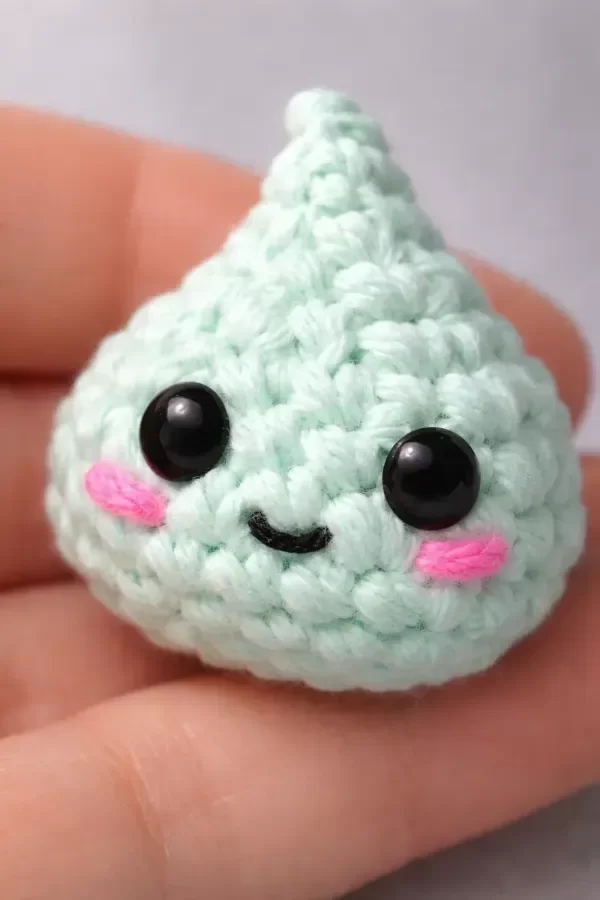 Producto - Gota de Agua Tiny Tejido a Crochet - Llavero / Colgante