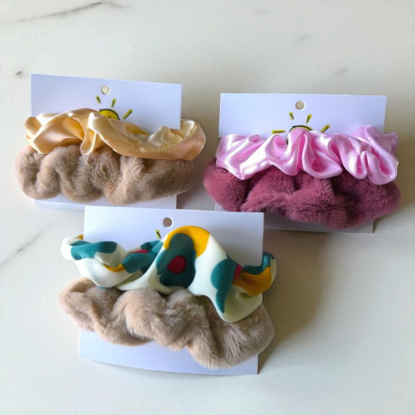 Producto - Packs x 2 scrunchies seda y peluche