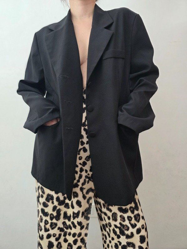 Producto - Saco Negro sin Forro