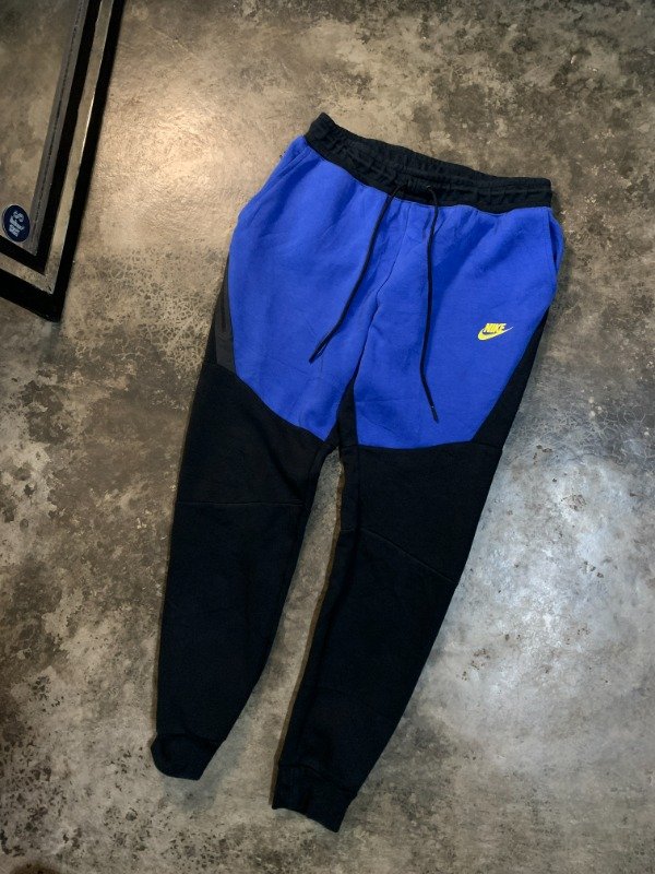 Producto - Nike tech Black and Blue (M)