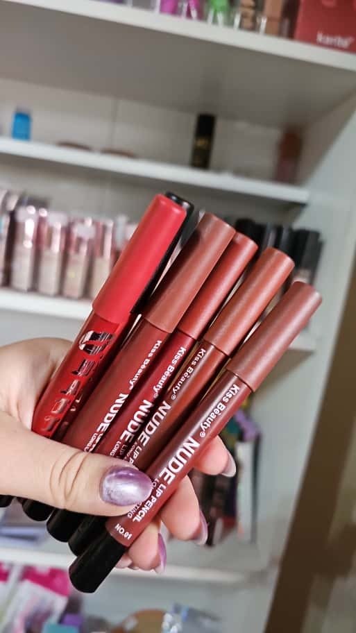 Producto - DELINEADOR DE LABIOS KISS BEAUTY (elegir tono)