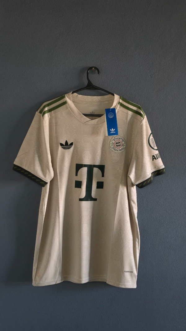 Producto - BAYER MUNICH ALTERNATIVA 2026/27 - IMPORTADO - 0