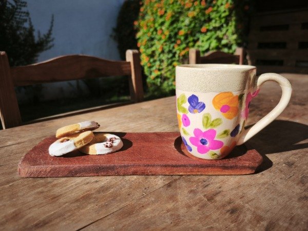 Producto - Set Taza y Tabla "Floreada"