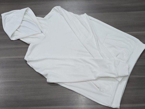 Producto - BUZO BLANCO CON CAPUCHA  TALLE S