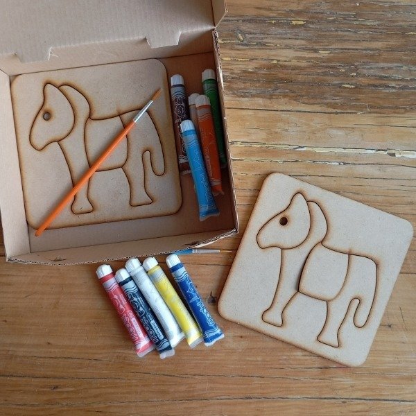 Producto - Kit Rompecabezas para pintar "Caballo"