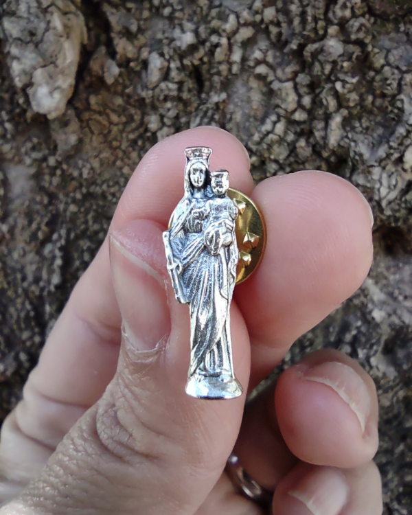Producto - Pin Virgen María Auxiliadora