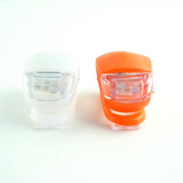 Producto - Luz roja y blanca silicona del+tras