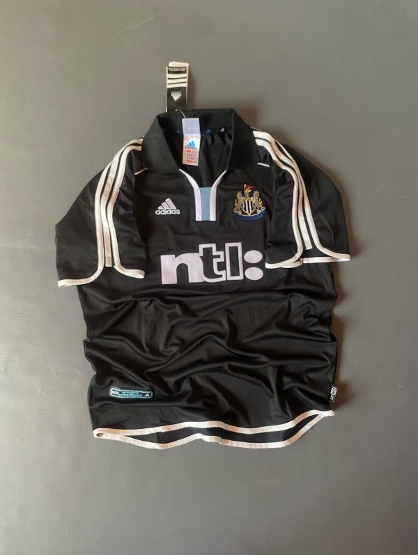 Producto - Camiseta suplente Newcastle 1999