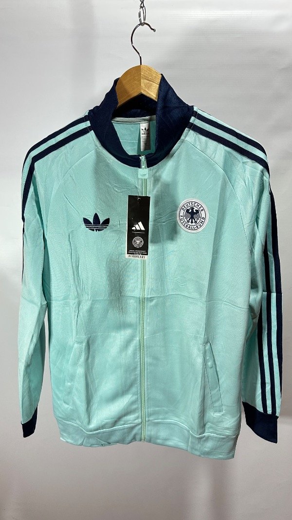 Producto - Campera Alemania Adidas Originals 2026 Importada
